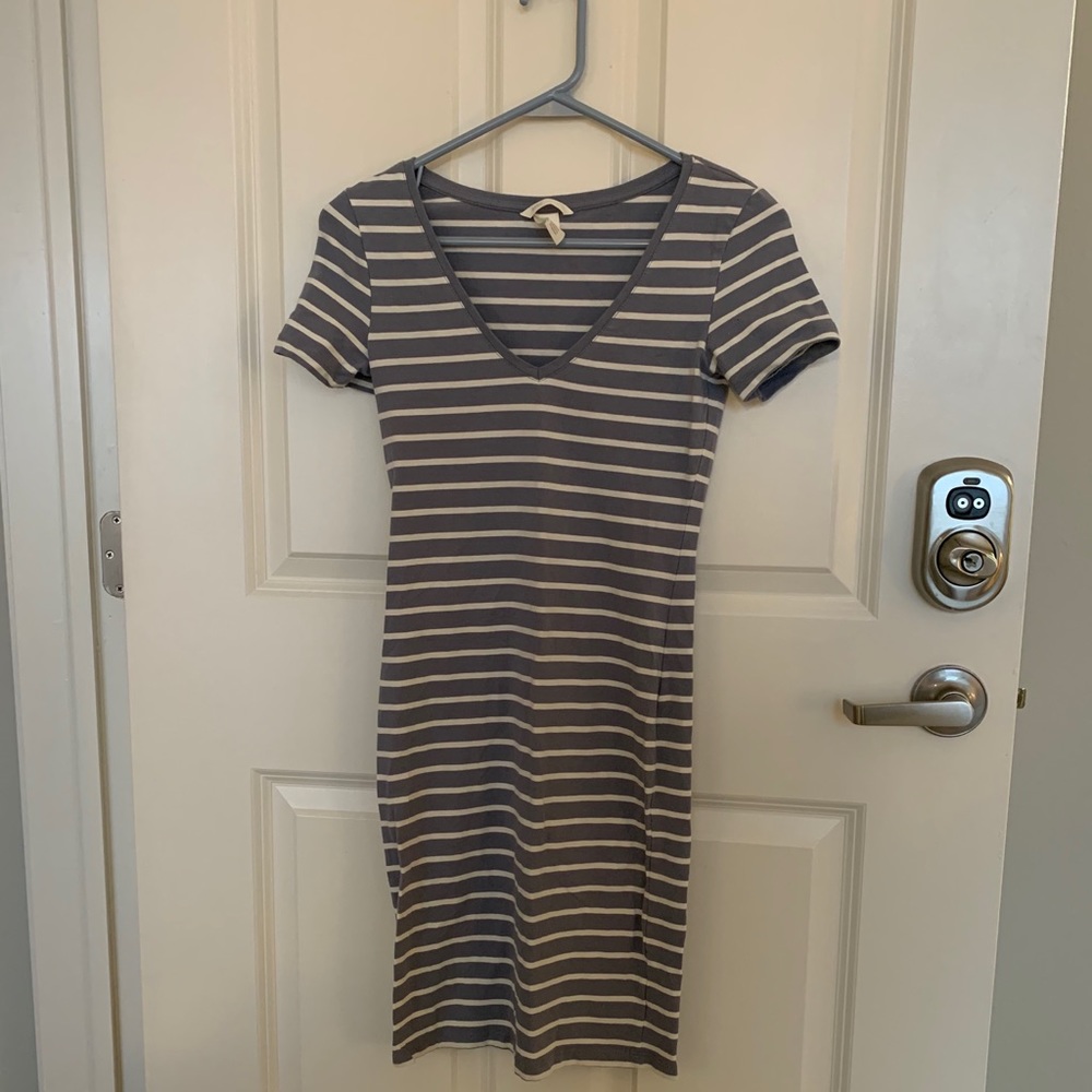 H&M Women’s XS striped dress